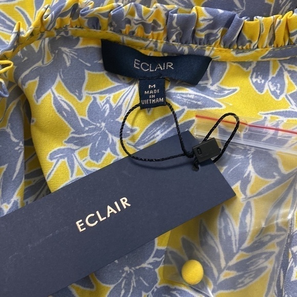 NEW NWT ECLAIR Floral Leaf Print Lightweight Blouse Top Medium Casual Career - Picture 5 of 7